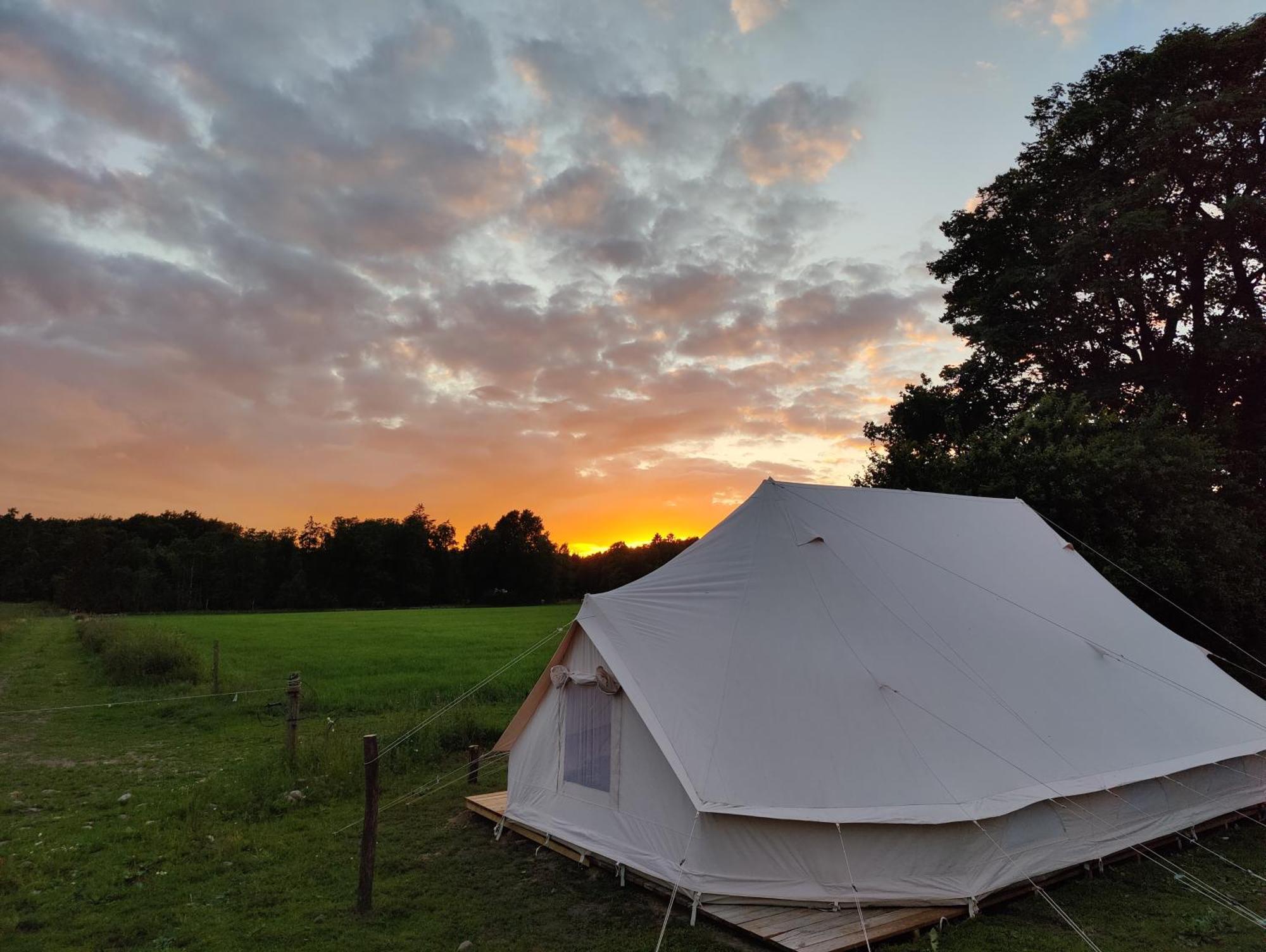 Under Canvas Bornholm Ostermarie Εξωτερικό φωτογραφία